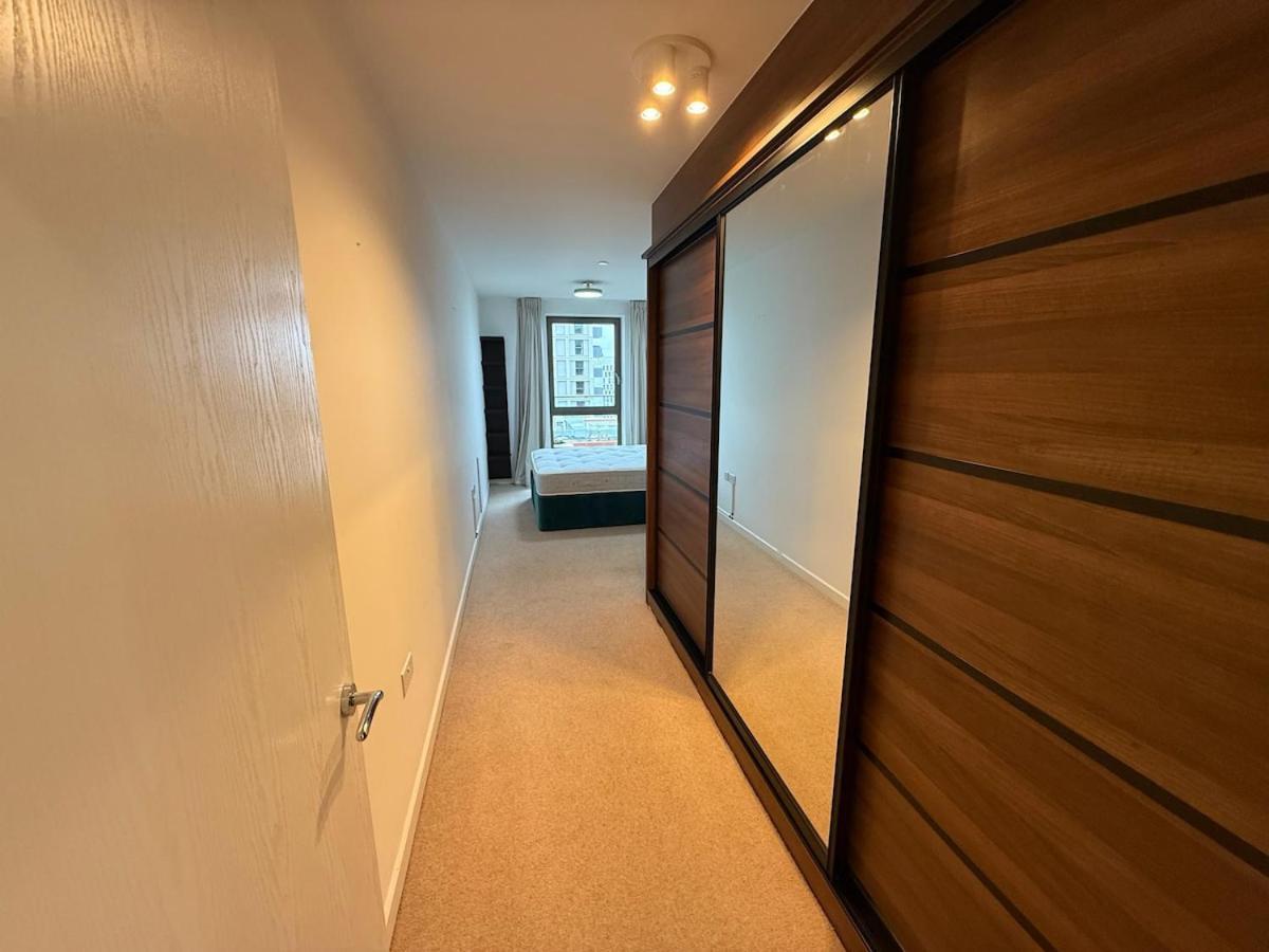 Wembley Stadium 2 Bedroom - 1 Minute Walk London
