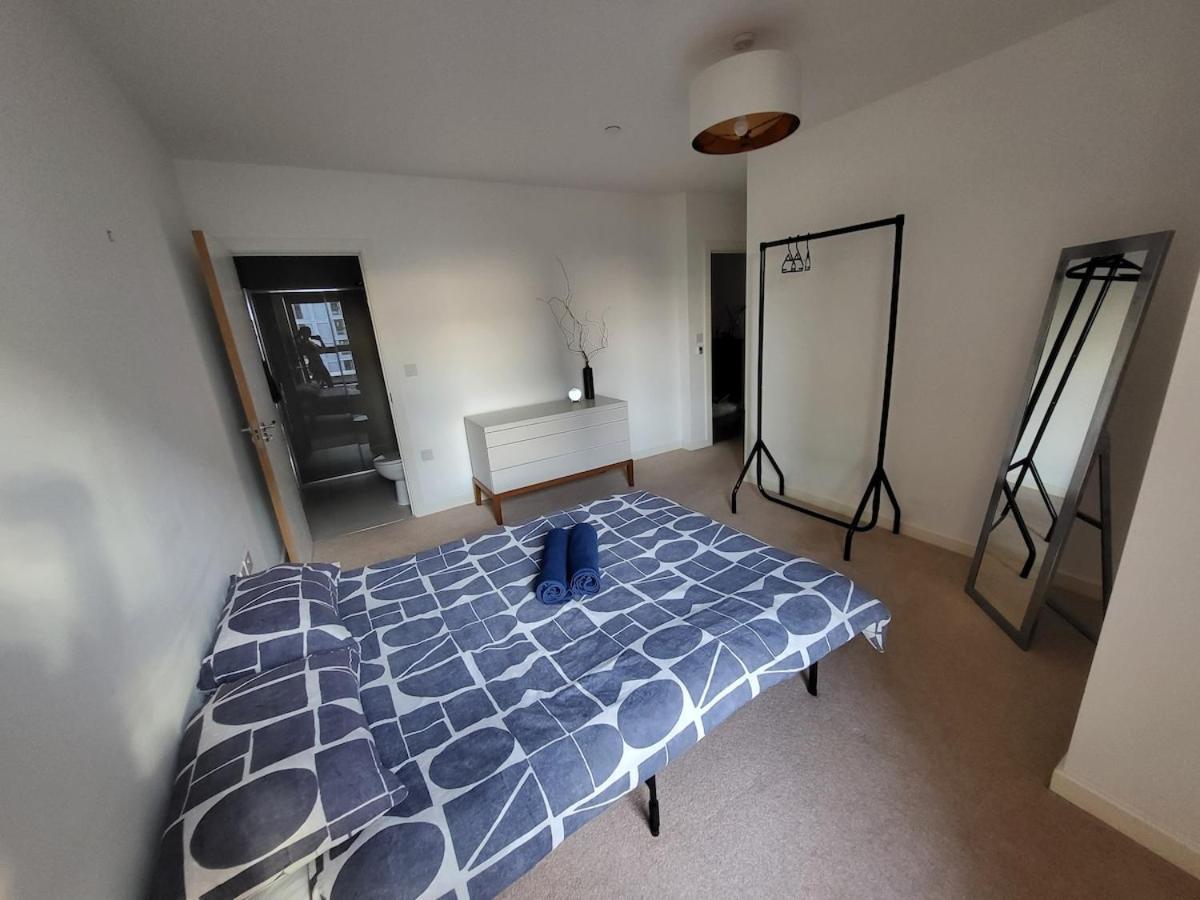 Wembley Stadium 2 Bedroom - 1 Minute Walk London