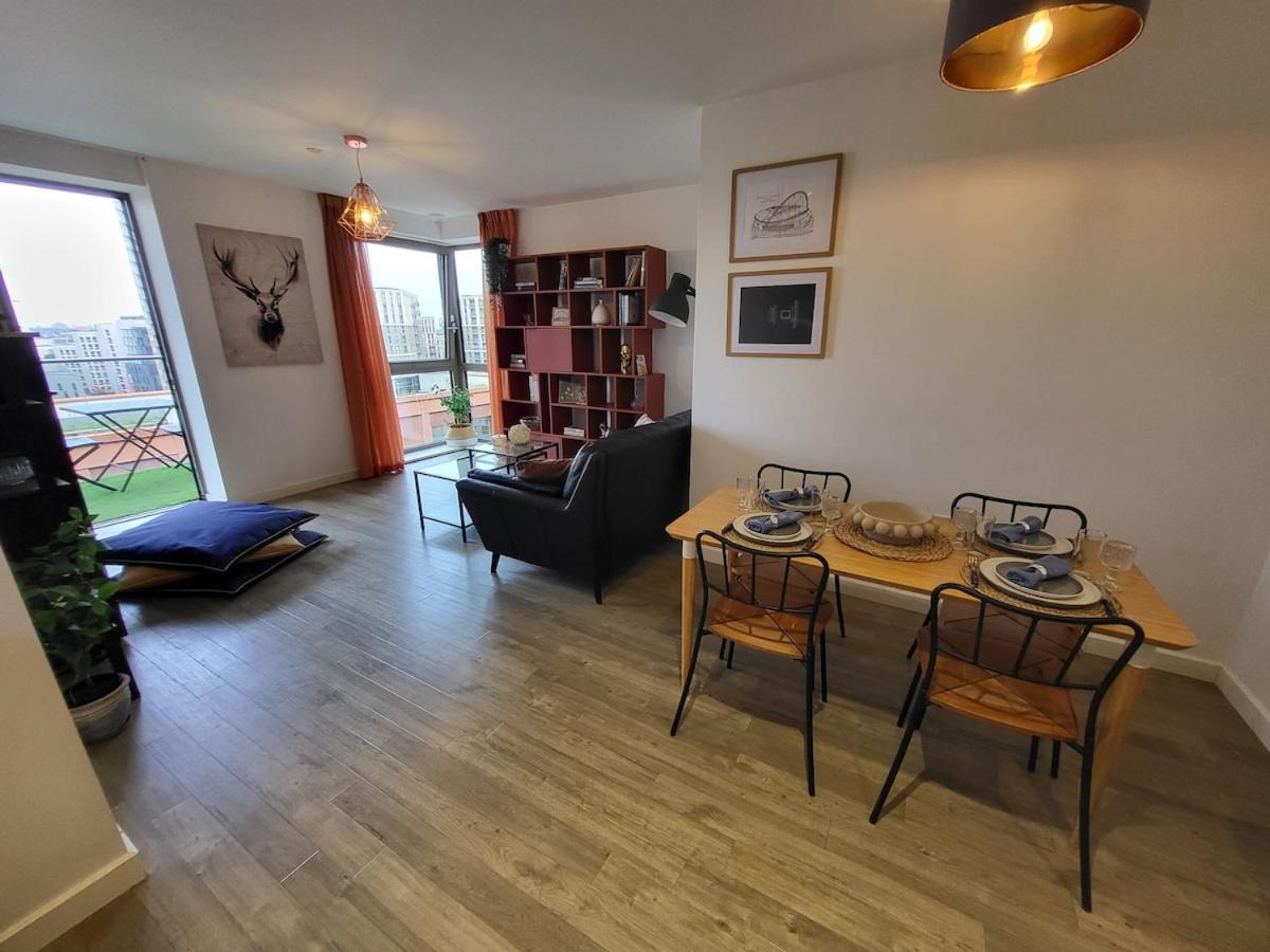 Wembley Stadium 2 Bedroom - 1 Minute Walk *